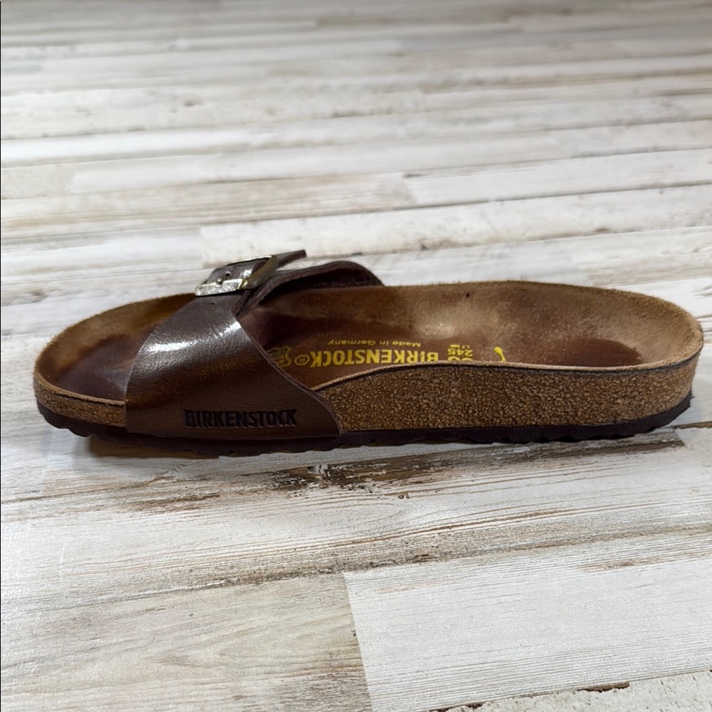 Birkenstock Brown Leather Footbed Sandals - Picture 8 of 8